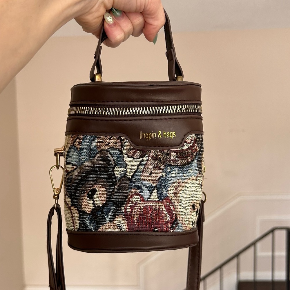⭐️ Embroidered Bear Cross Body Purse